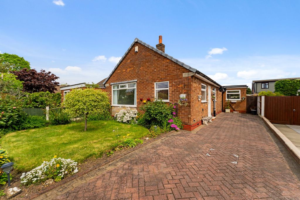 Property photo 1 of 27
