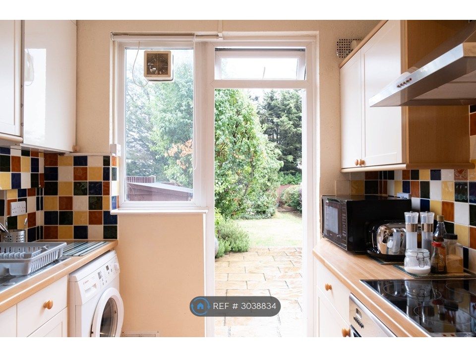 Property photo 1 of 25