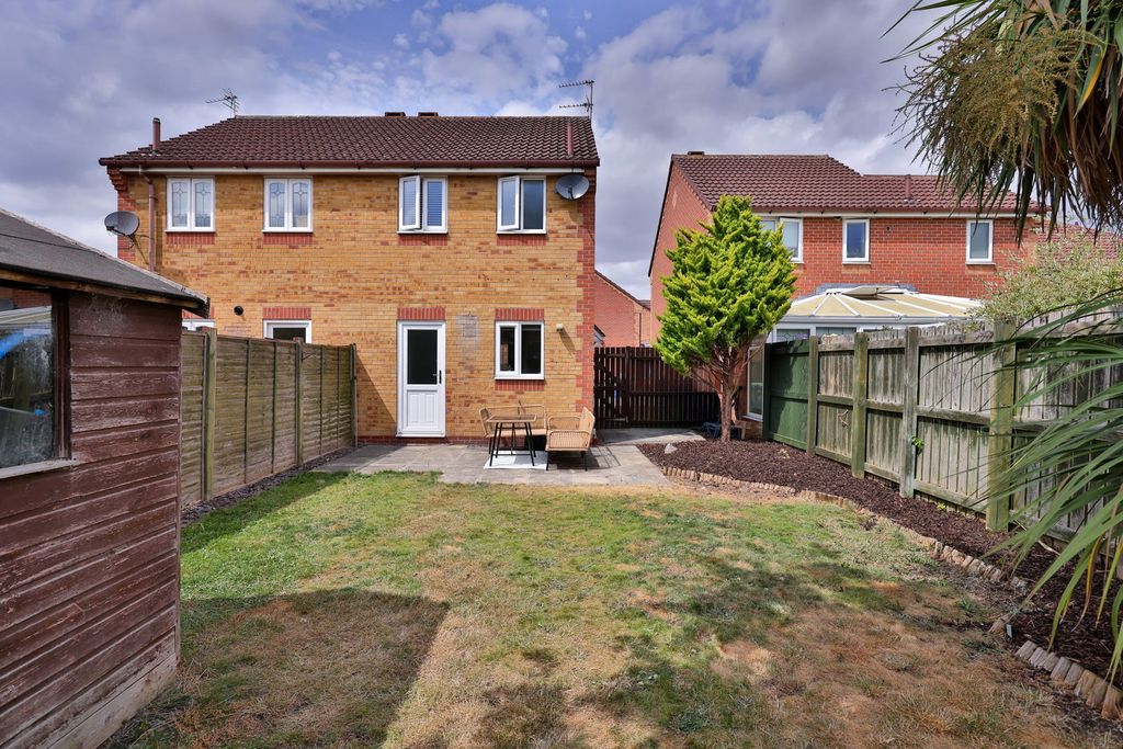 Property photo 3 of 12