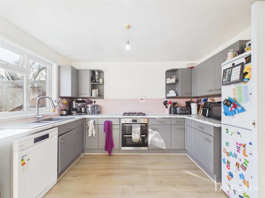 Property photo 2 of 20 Cam05500G0-Pr0113-Still001.Jpg