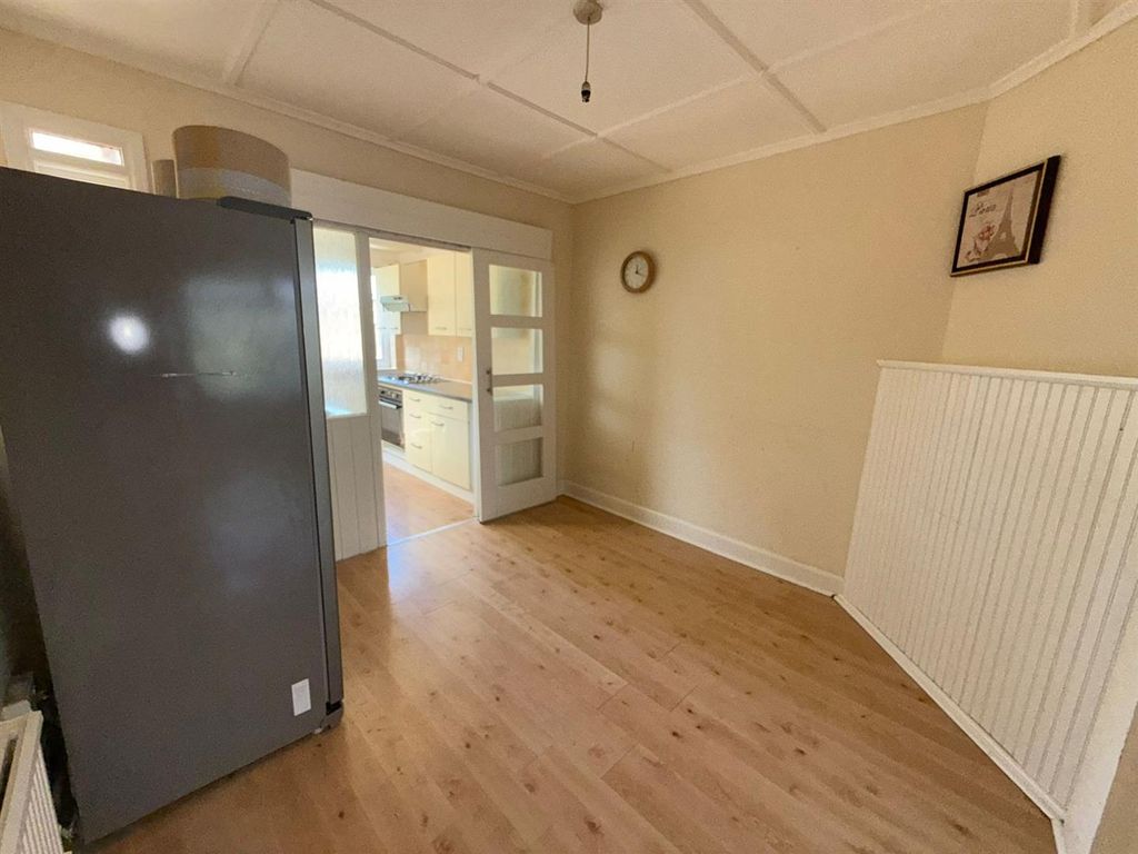 Property photo 3 of 13 7.Jpg