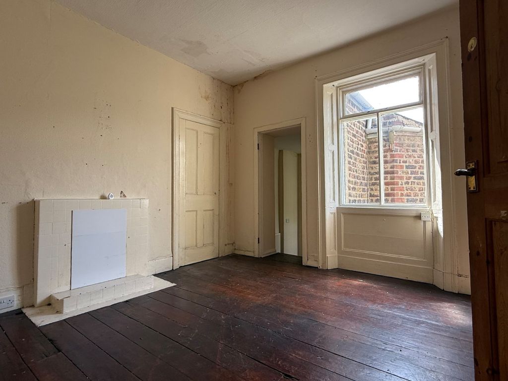 Property photo 3 of 14 Bedroom One