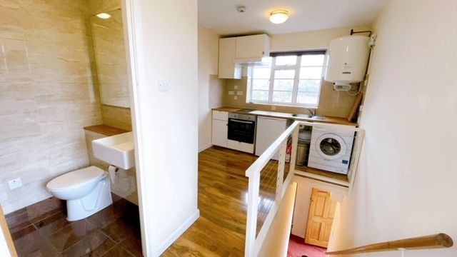 Property photo 1 of 4