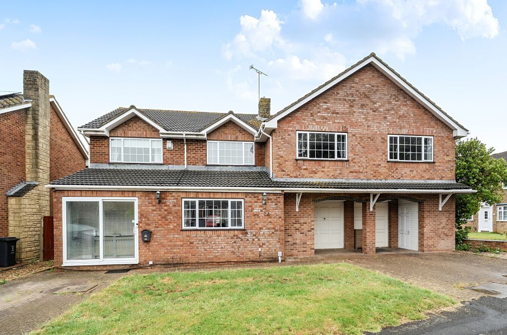 Property photo 1 of 43 16A208F4768ce71470737246A204Cae10ee61