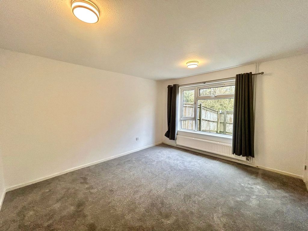 Property photo 2 of 9 Picture No. 02