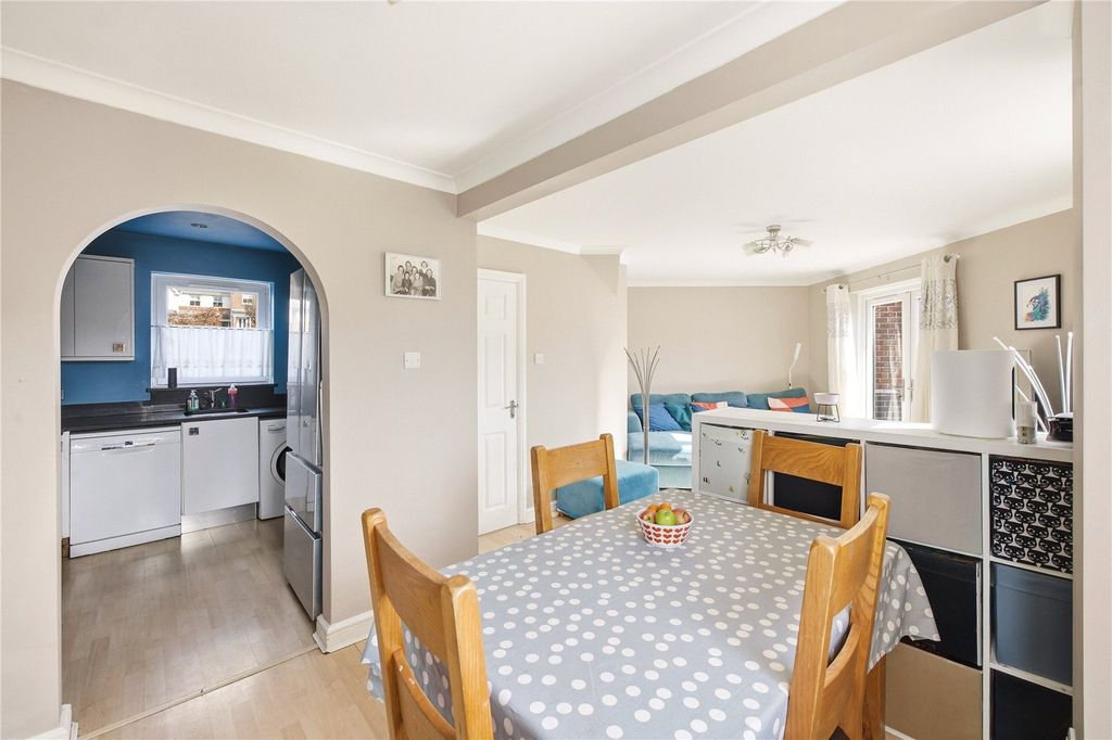 Property photo 3 of 17 Picture No. 04