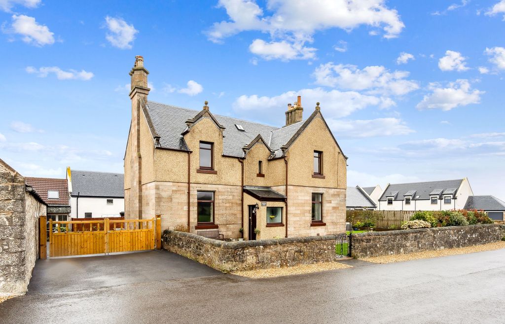 Property photo 1 of 31