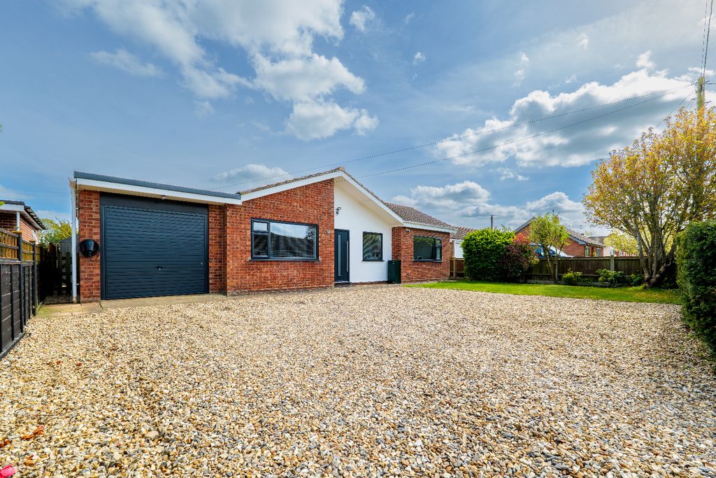 Property photo 1 of 23 4357380