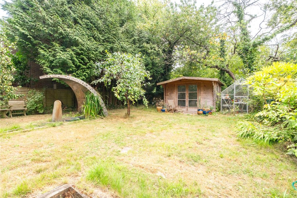 Property photo 3 of 29 Picture No. 45