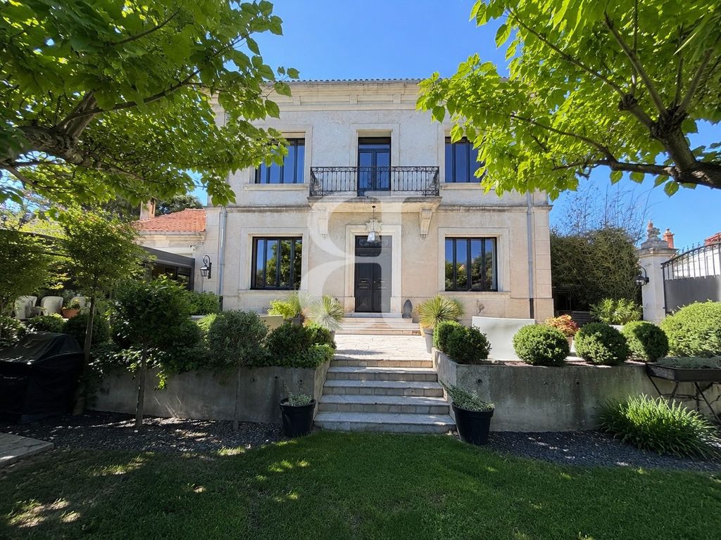 Property photo 1 of 18 Main Exterior View