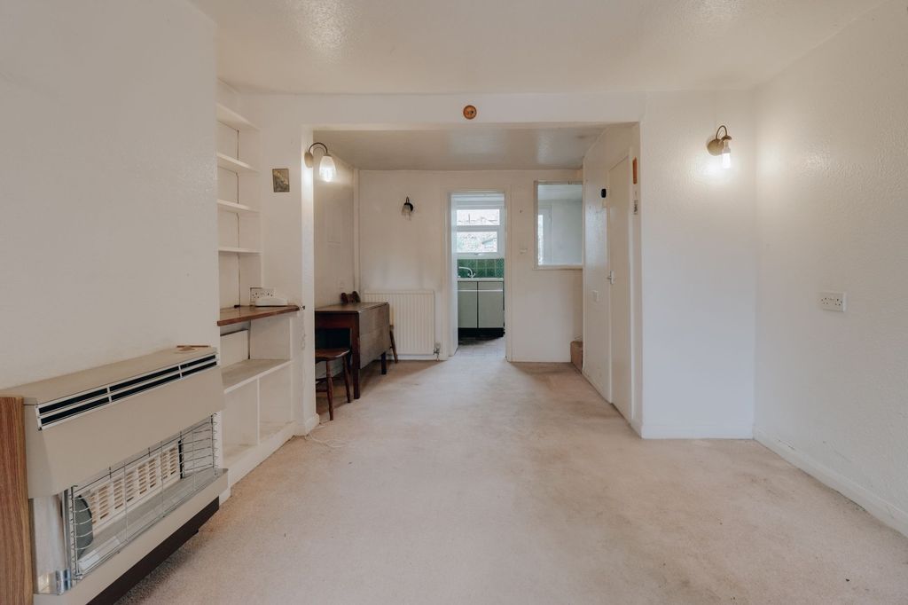 Property photo 3 of 6 Open-Plan Living Area