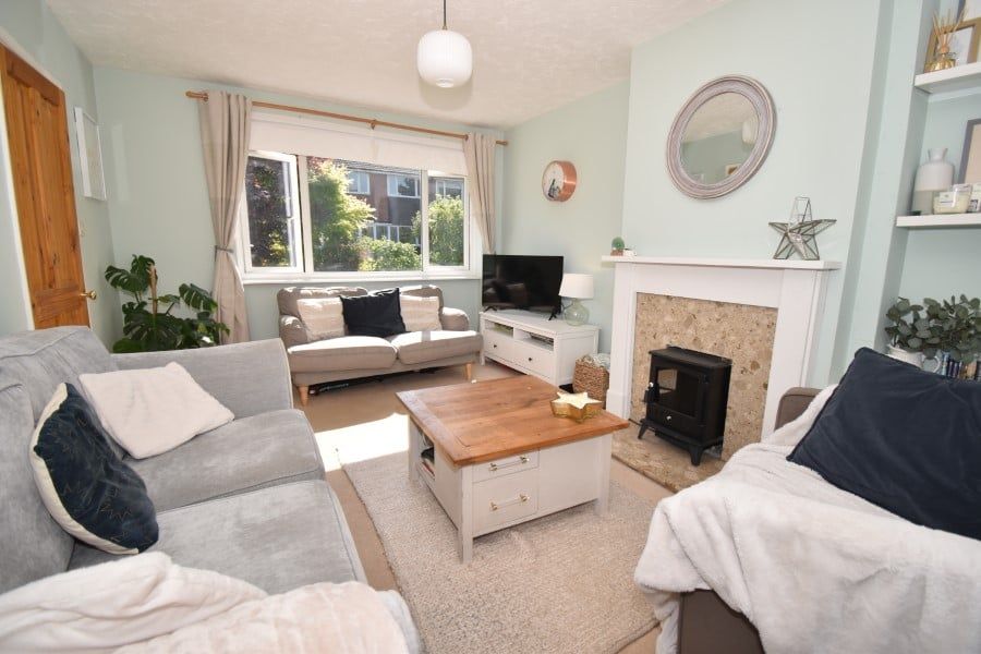 Property photo 2 of 18