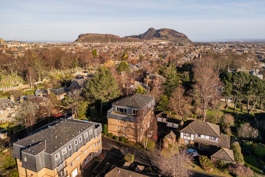 Property photo 1 of 31 Primary Property Image