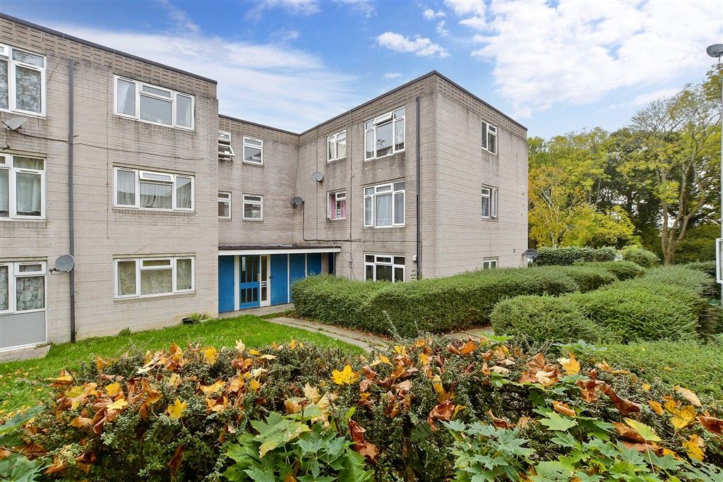 Property photo 2 of 8 External (Brochure)