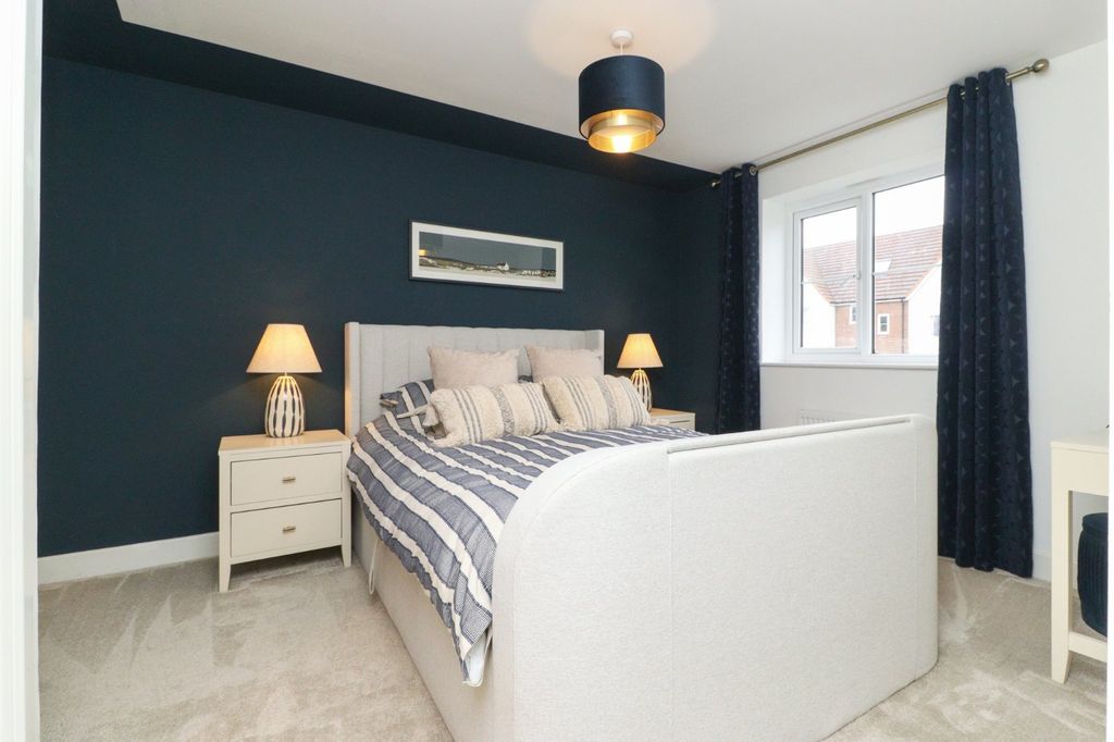 Property photo 2 of 14 Picture 2