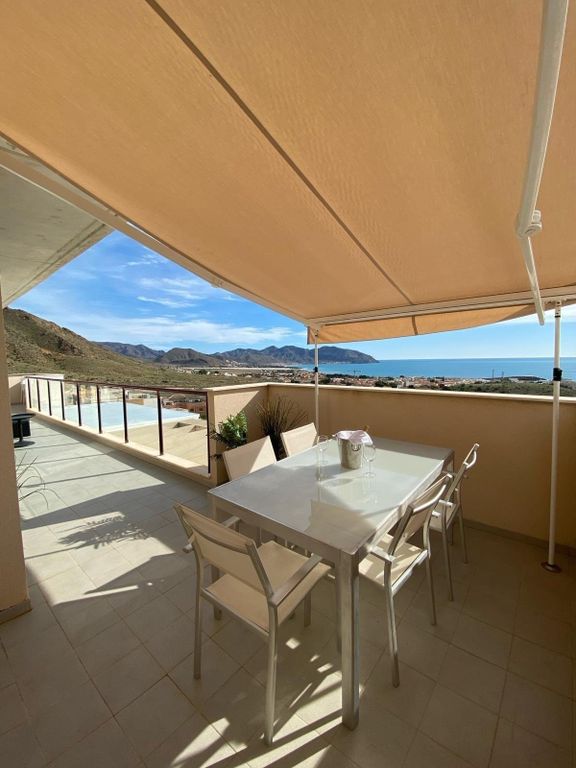 Property photo 2 of 33