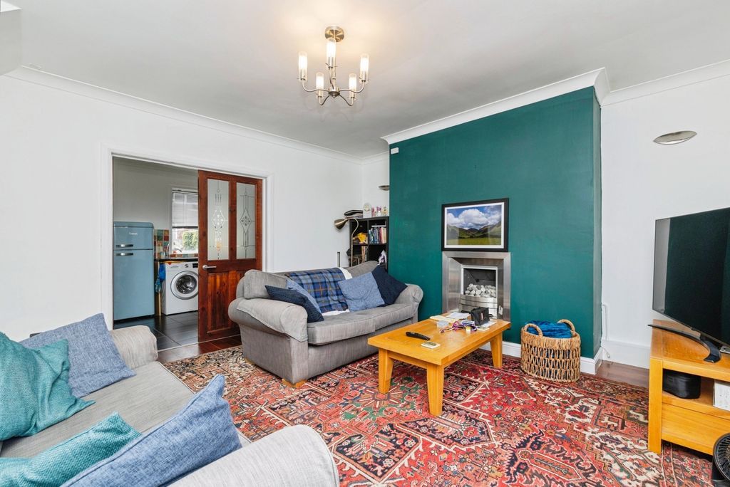 Property photo 2 of 18 Pbox-Img.Jpg