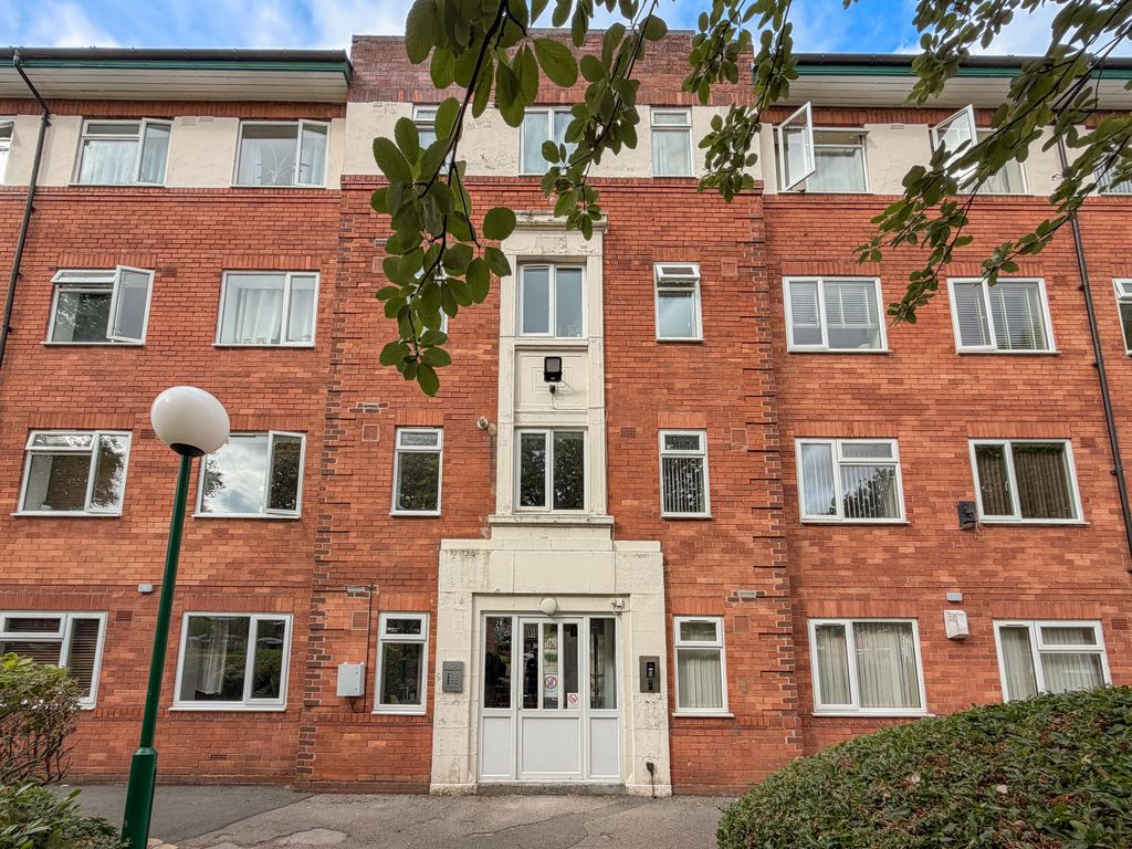 Property photo 1 of 22