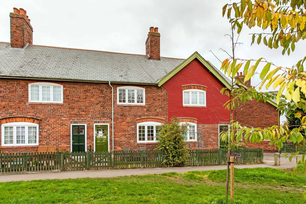 Property photo 1 of 22