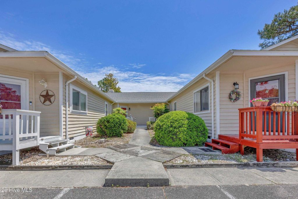 Property photo 1 of 25