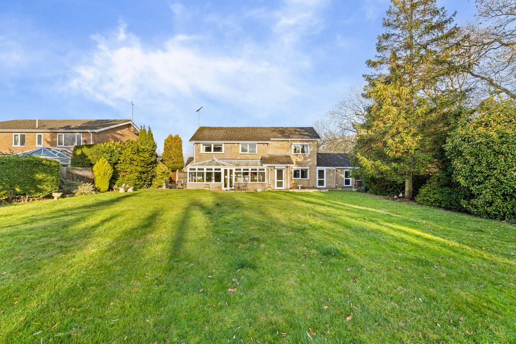 Property photo 2 of 46