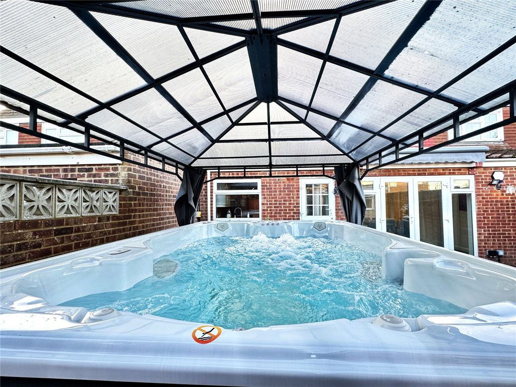 Property photo 2 of 14 Robinson Jackson