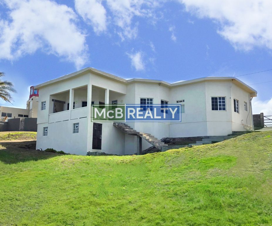 Property photo 2 of 46
