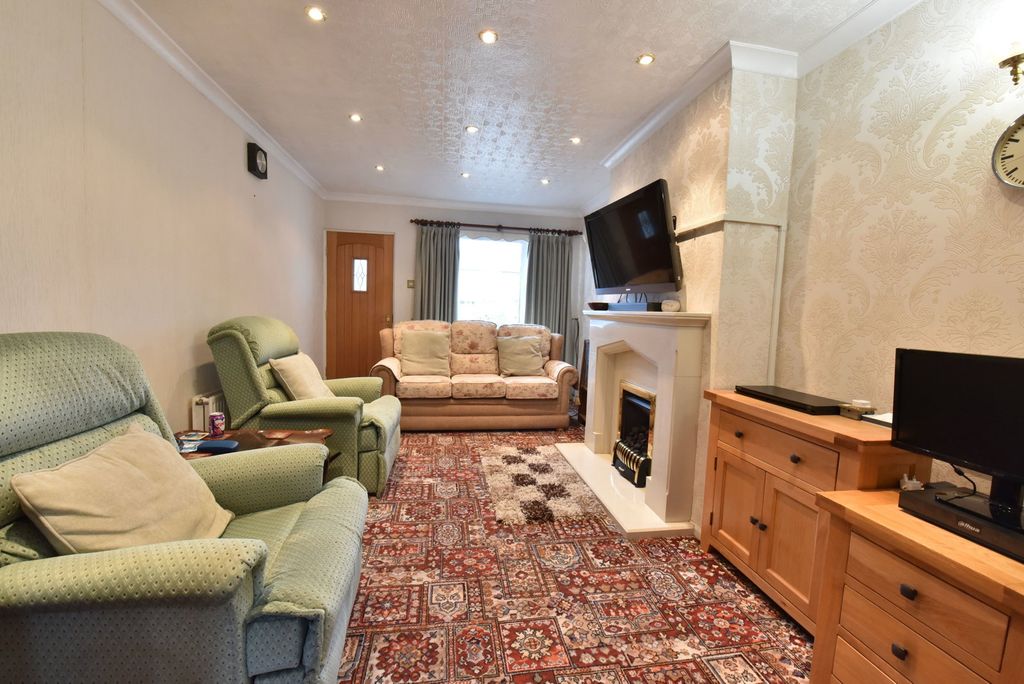 Property photo 2 of 15