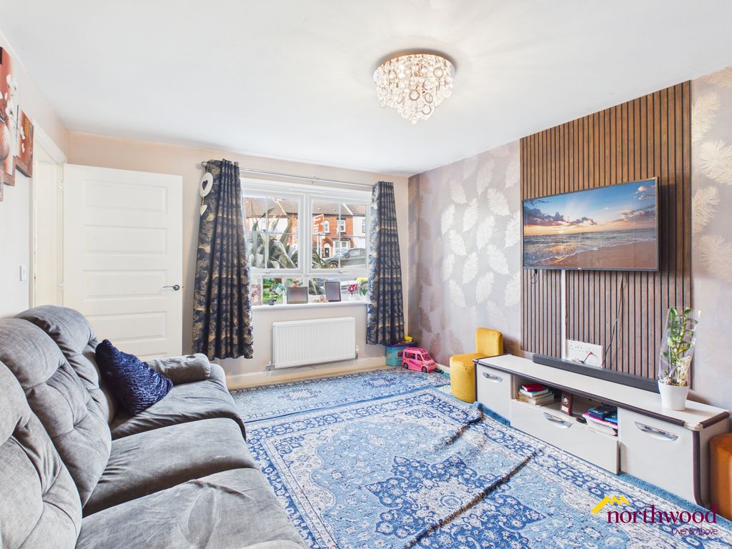 Property photo 3 of 16