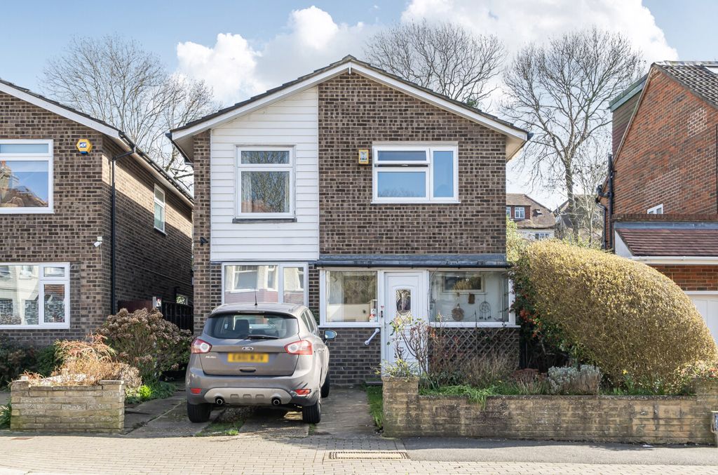 Property photo 1 of 23 1421562-22-69A588...