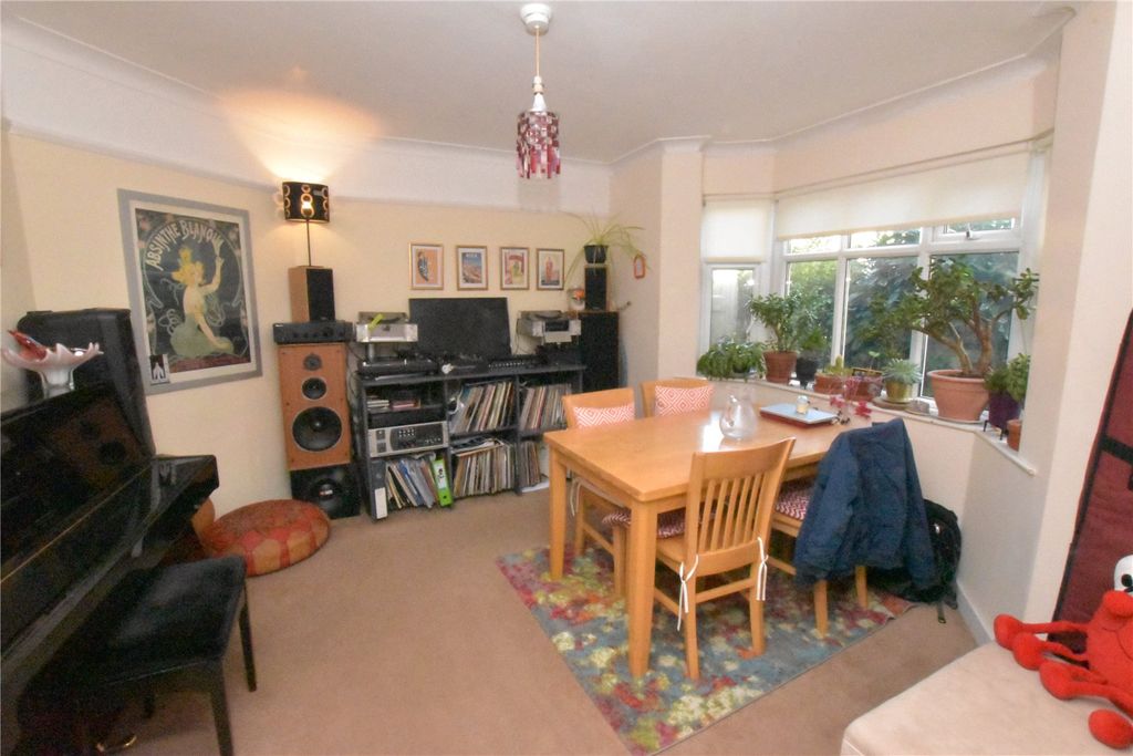 Property photo 3 of 10 Picture No. 08