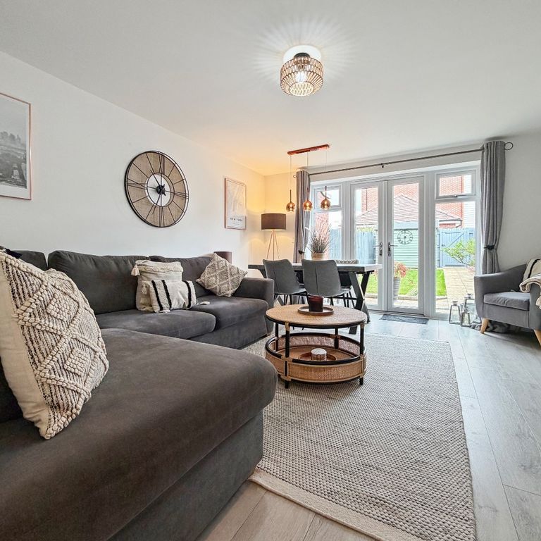 Property photo 3 of 24 5532255