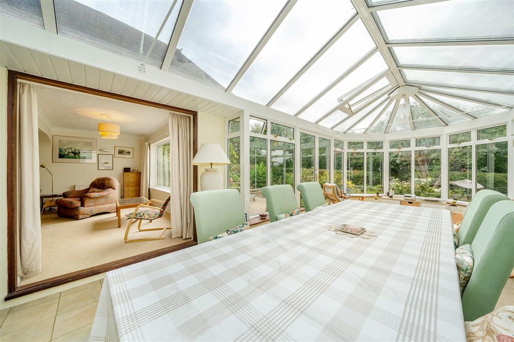 Property photo 3 of 34 1330020-10-688218E1Dfb45.Jpg