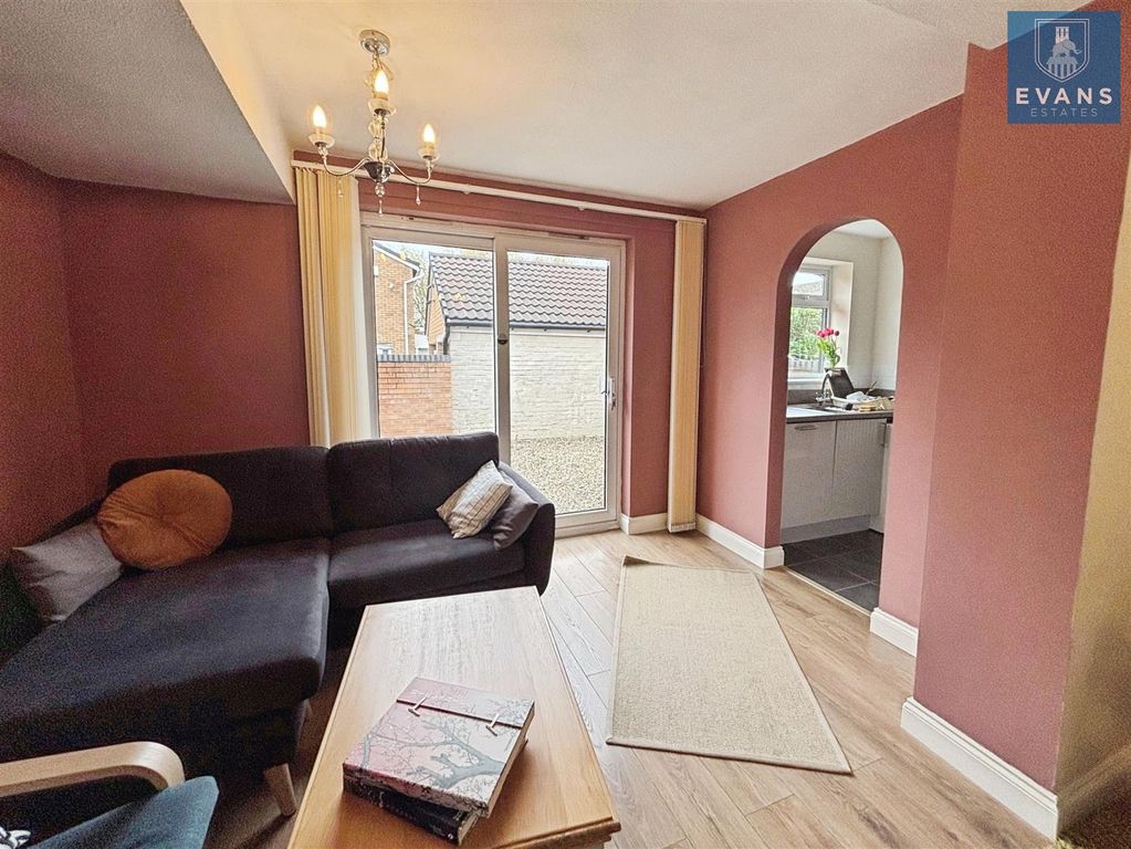 Property photo 2 of 10 Living Area