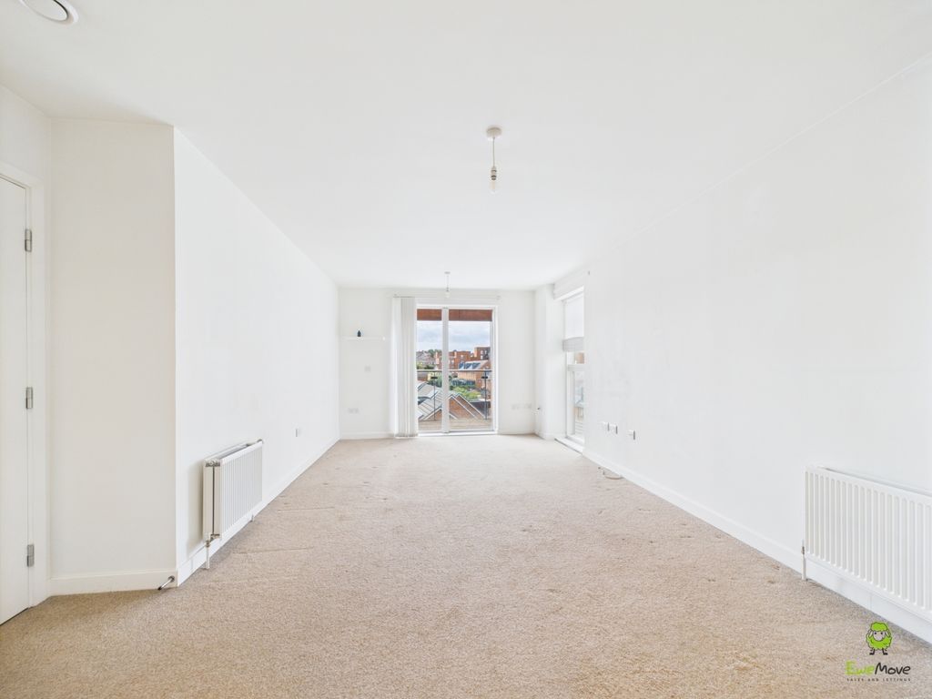 Property photo 3 of 10 Presented By Kevin At Ewemove Bexleyheath And Dart