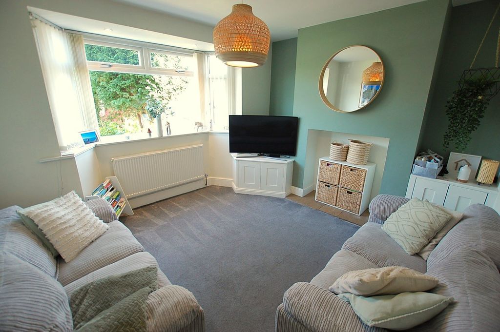 Property photo 3 of 27 Picture No. 02