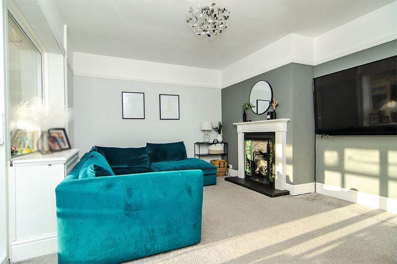 Property photo 3 of 4 Photo 2