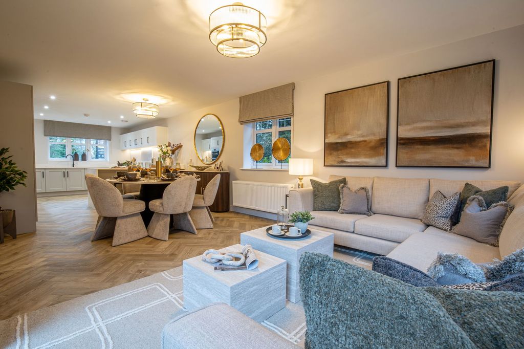 Property photo 2 of 24