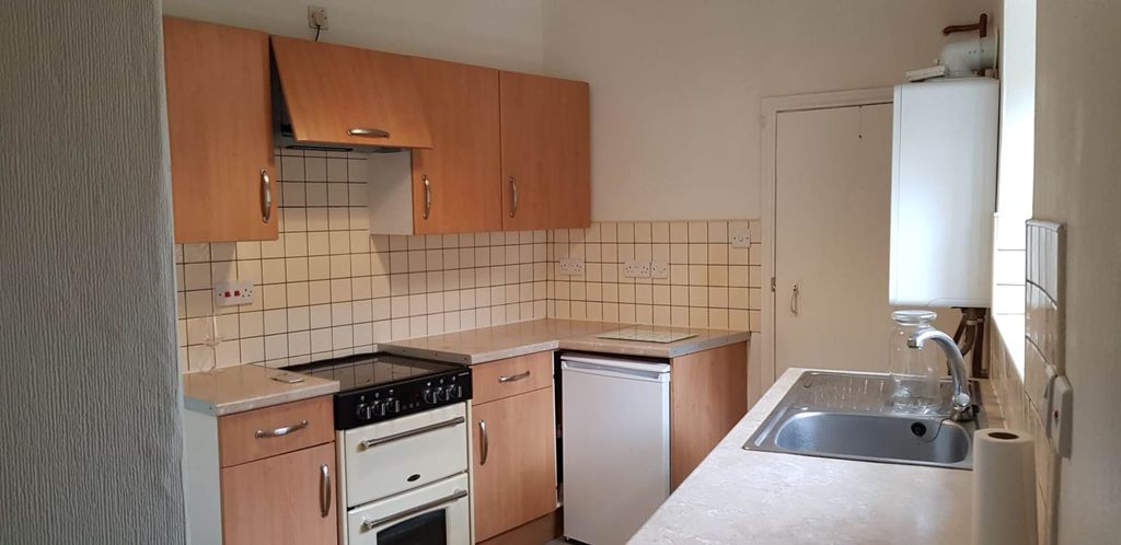 Property photo 3 of 5