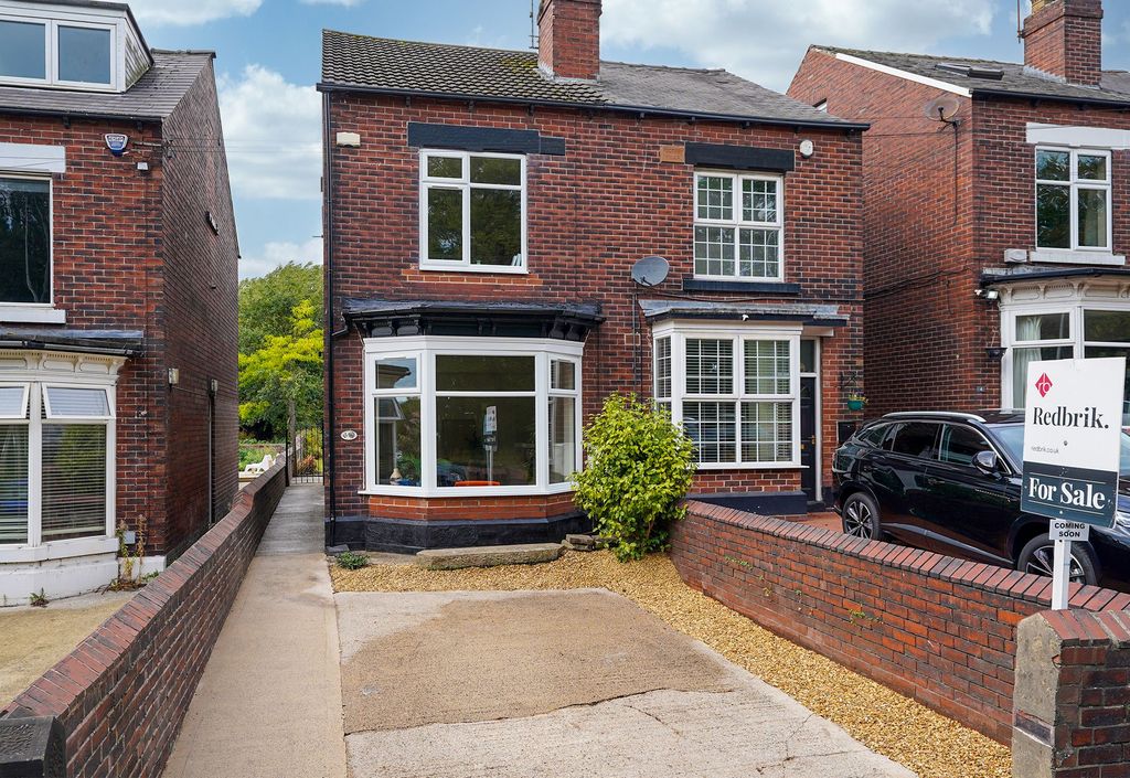 Property photo 1 of 33