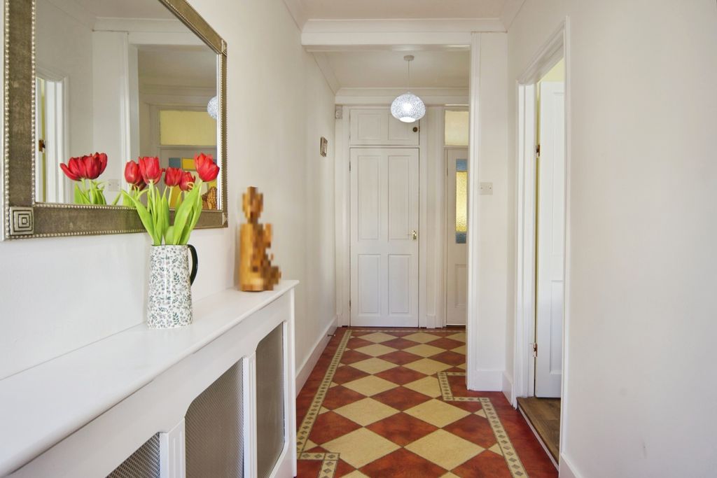 Property photo 2 of 17 Pbox-Img.Jpg