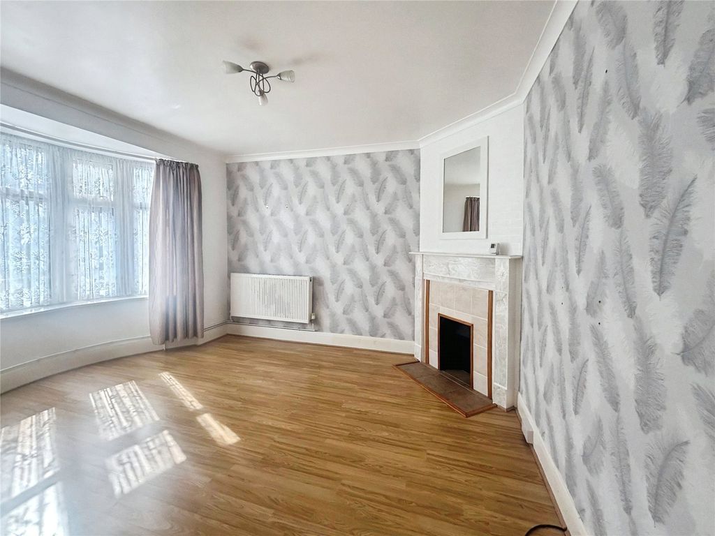 Property photo 2 of 13 Picture No. 04