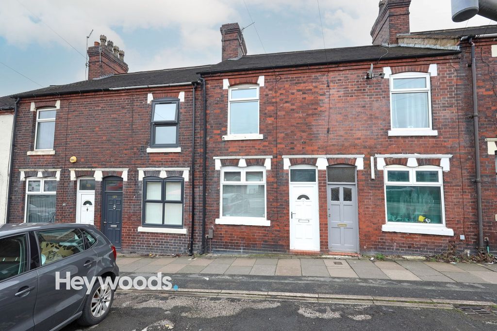 Property photo 1 of 26