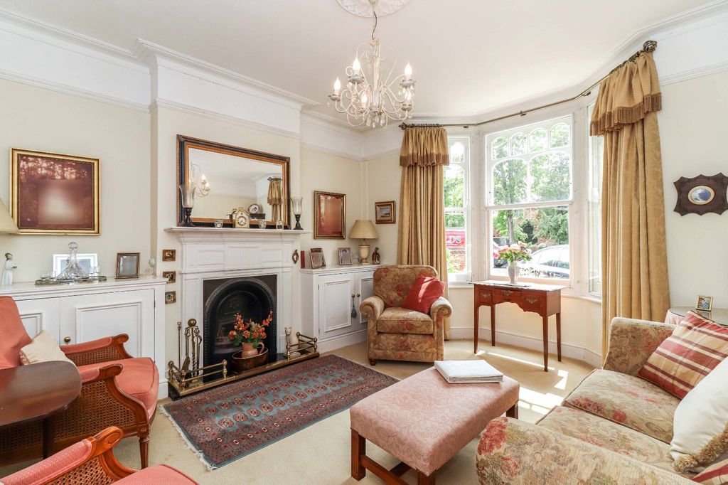 Property photo 2 of 10 Drawing Room