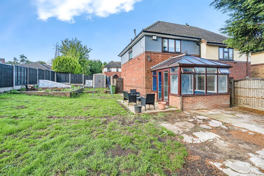 Property photo 2 of 17