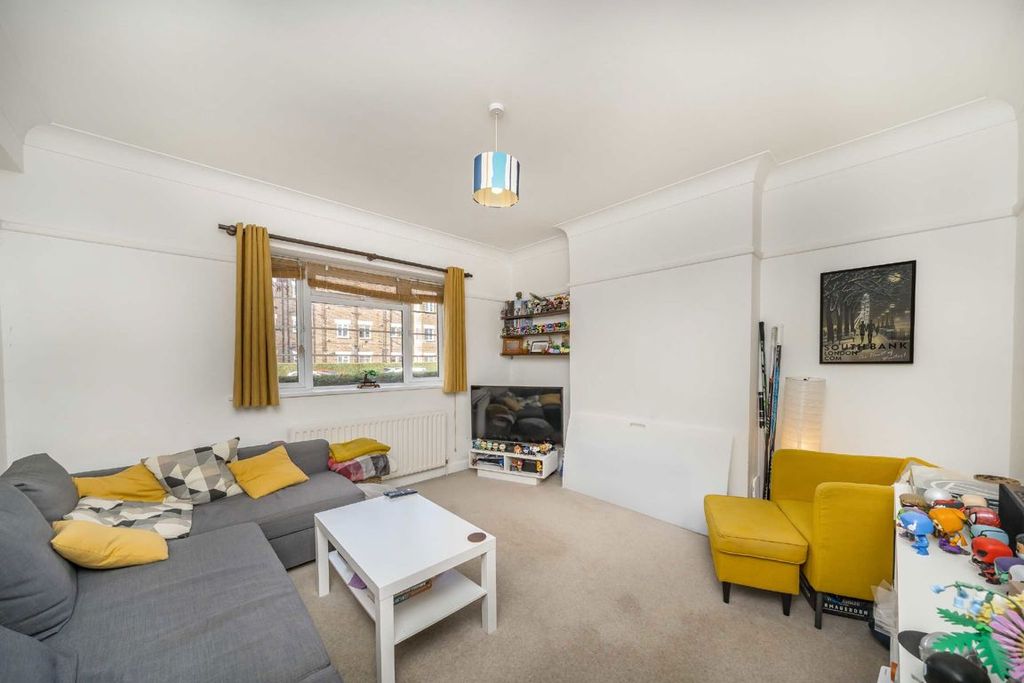 Property photo 2 of 4