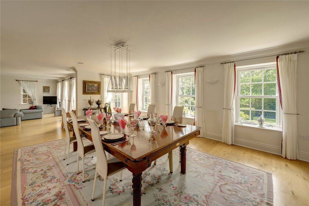 Additional image 7 of 8 bed detached house for saleWestfield Road, Beaconsfield HP9