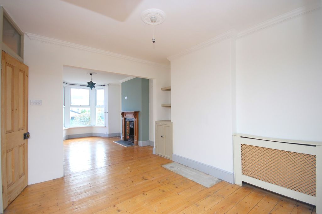Property photo 3 of 17 Img_4022.Jpg