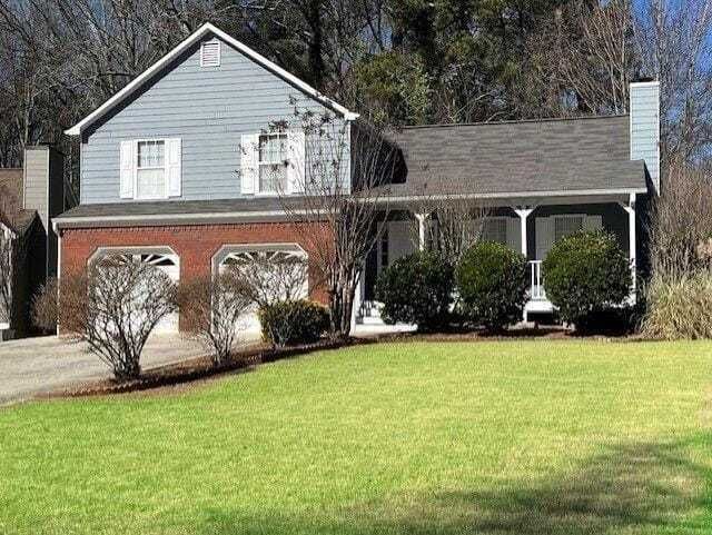 Property photo 1 of 17