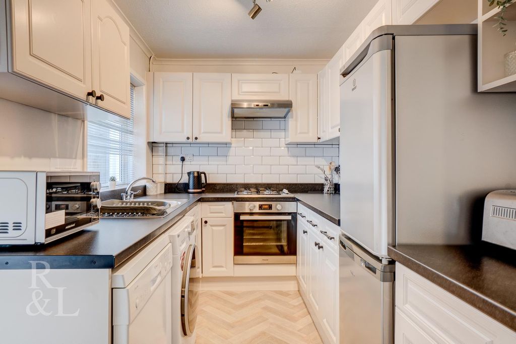 Property photo 3 of 20 Batched (23).Jpg